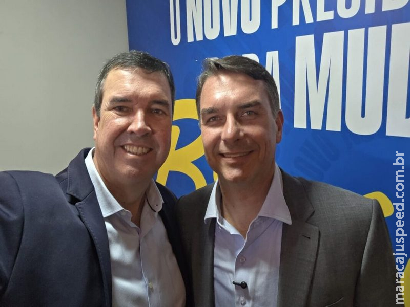 Riedel é convocado por Flávio Bolsonaro para alinhamento do segundo turno em MS