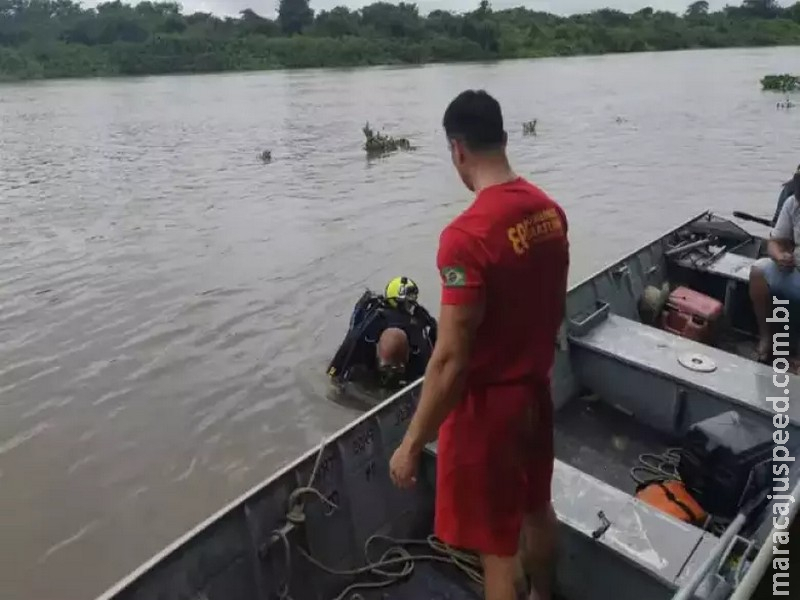 Turista desaparece ao entrar em rio para soltar linha de pesca